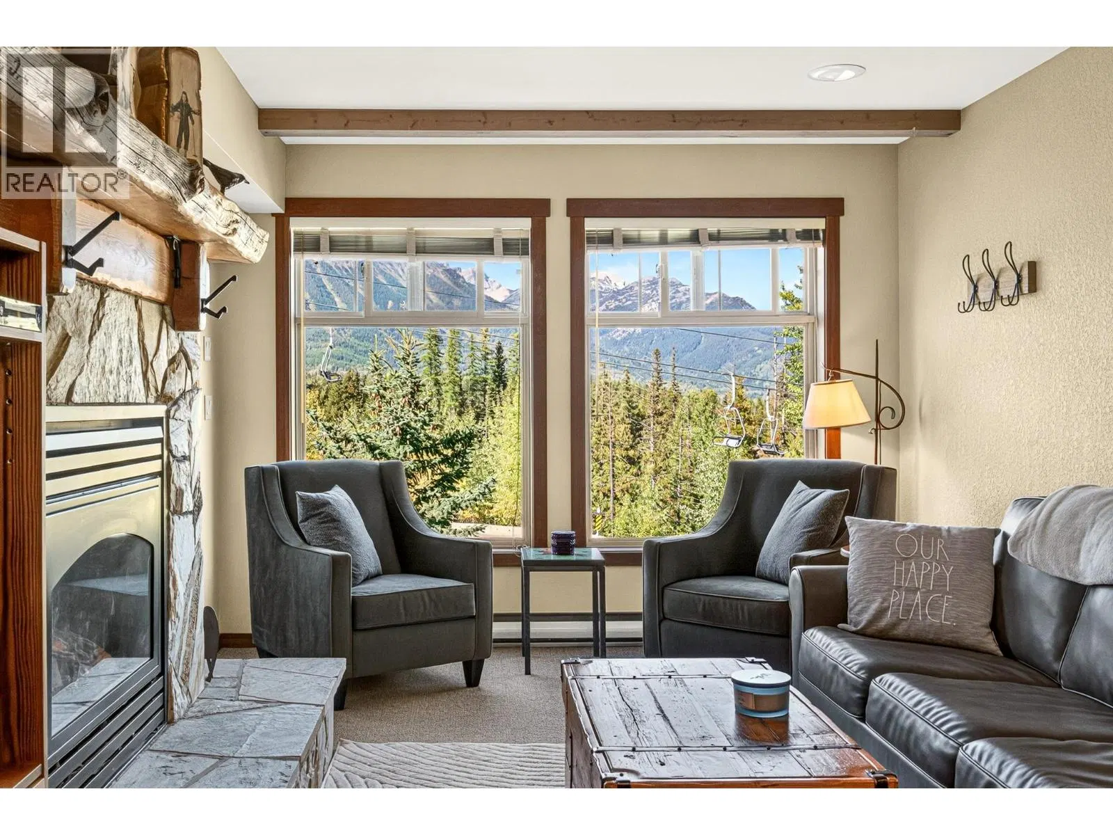 Photo 2 of 30 at #304 – 5258 HIGHLINE Drive
