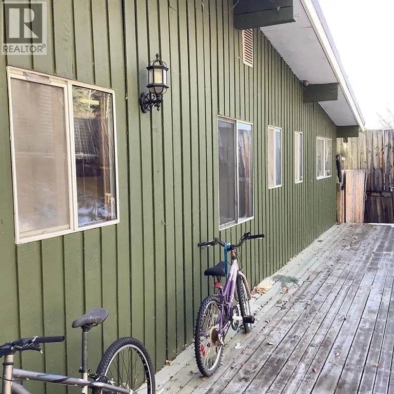 Photo 2 of 12 at 5731 GAIRDNER Crescent