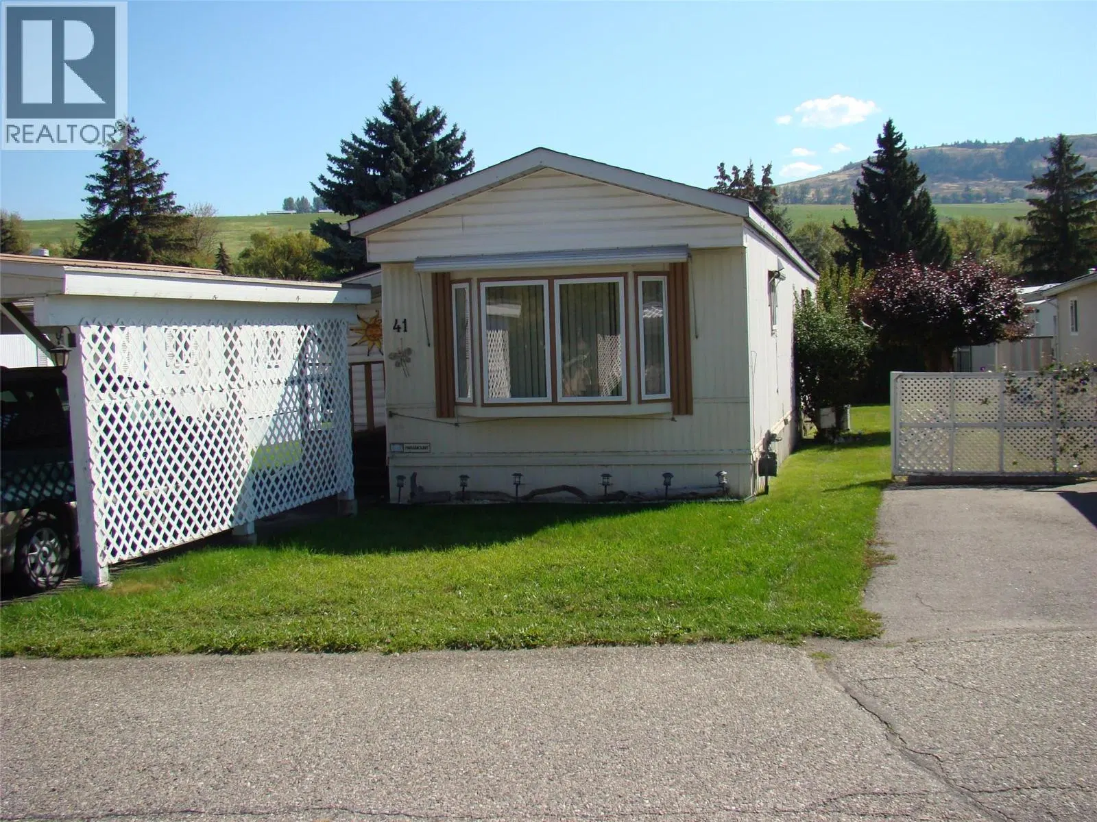 Photo 1 of 37 at #41 – 5484 25 Avenue