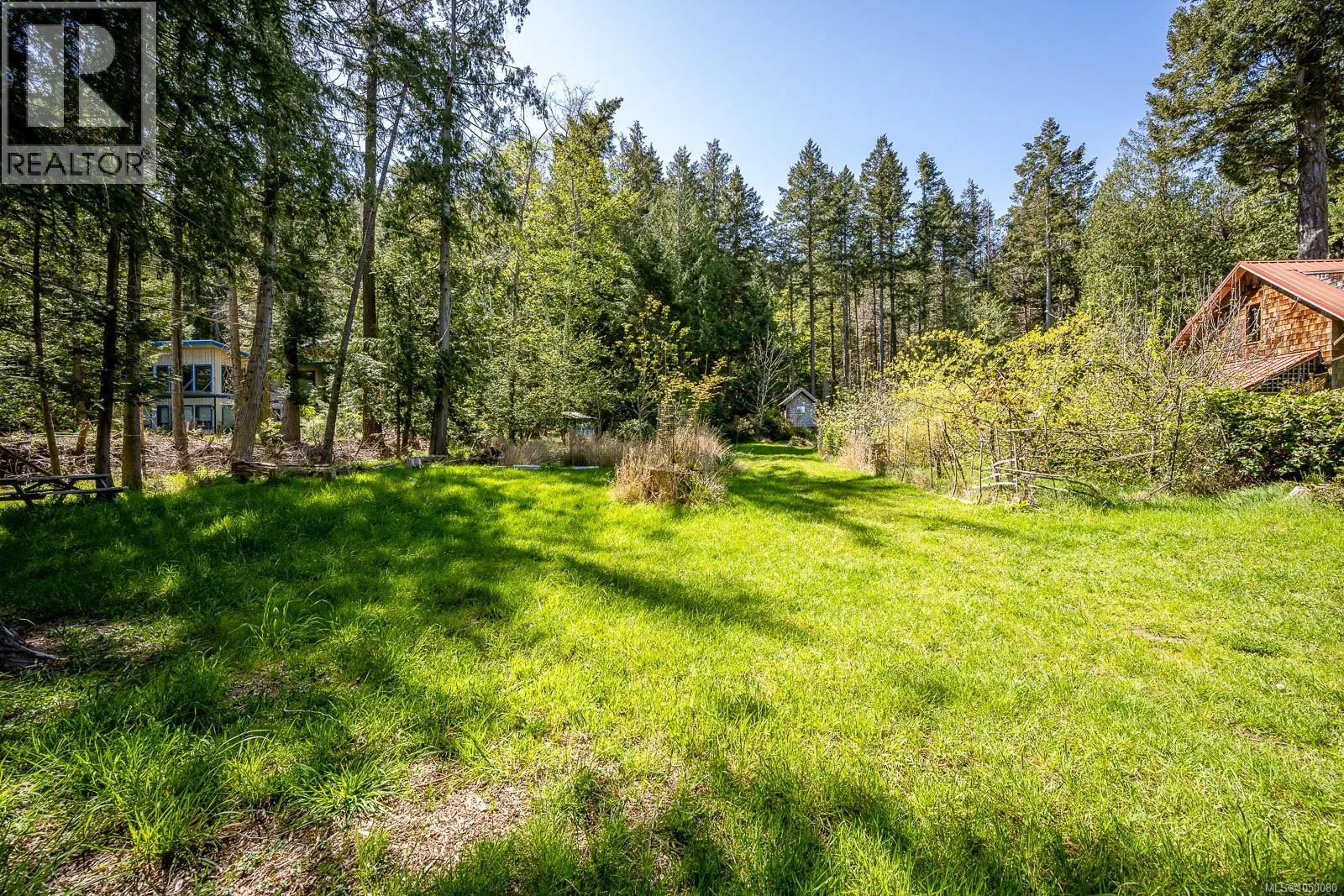 Photo 5 of 27 at 7690 Anderson Drive