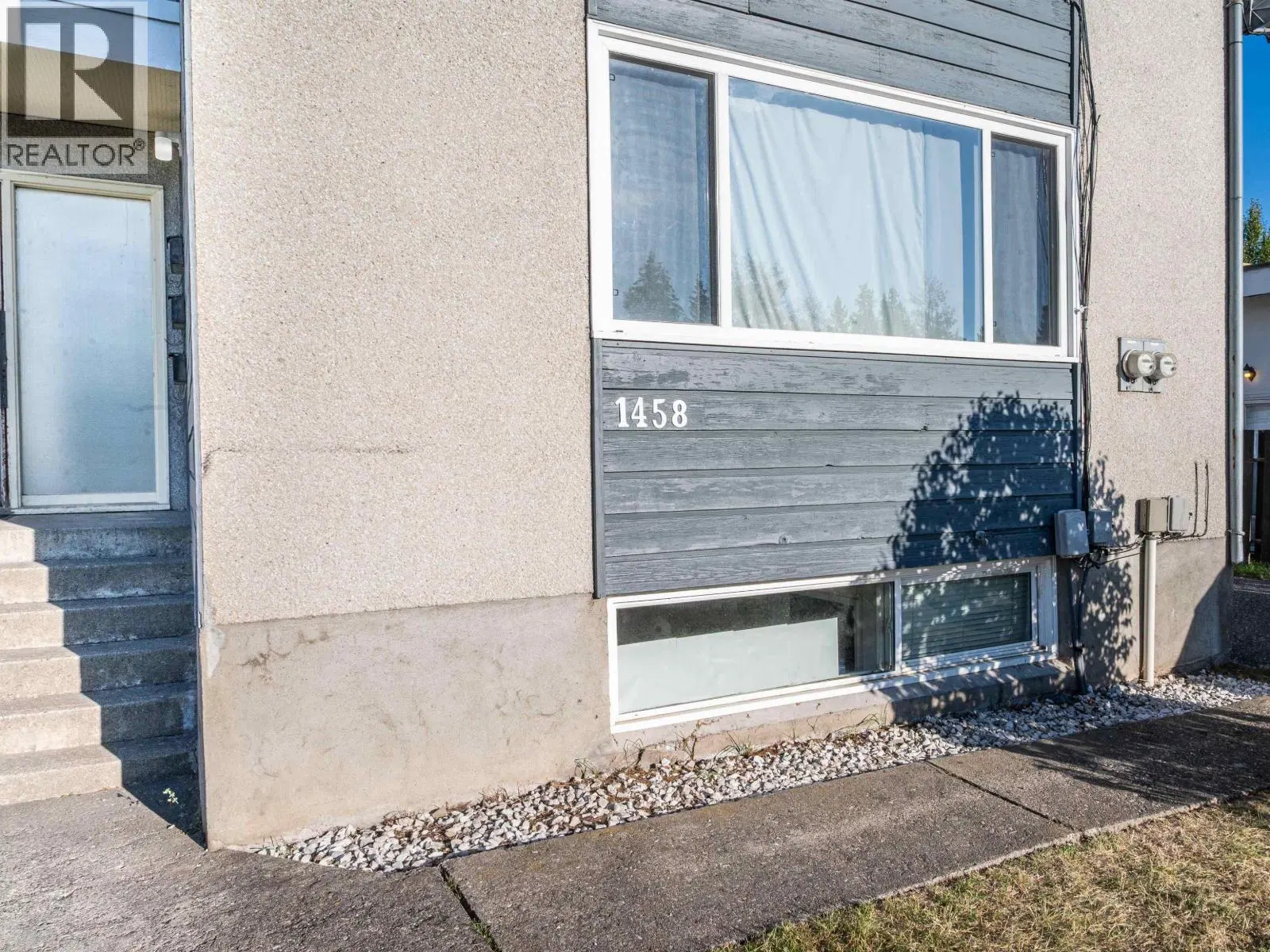 Photo 3 of 29 at 1460 NATION Crescent