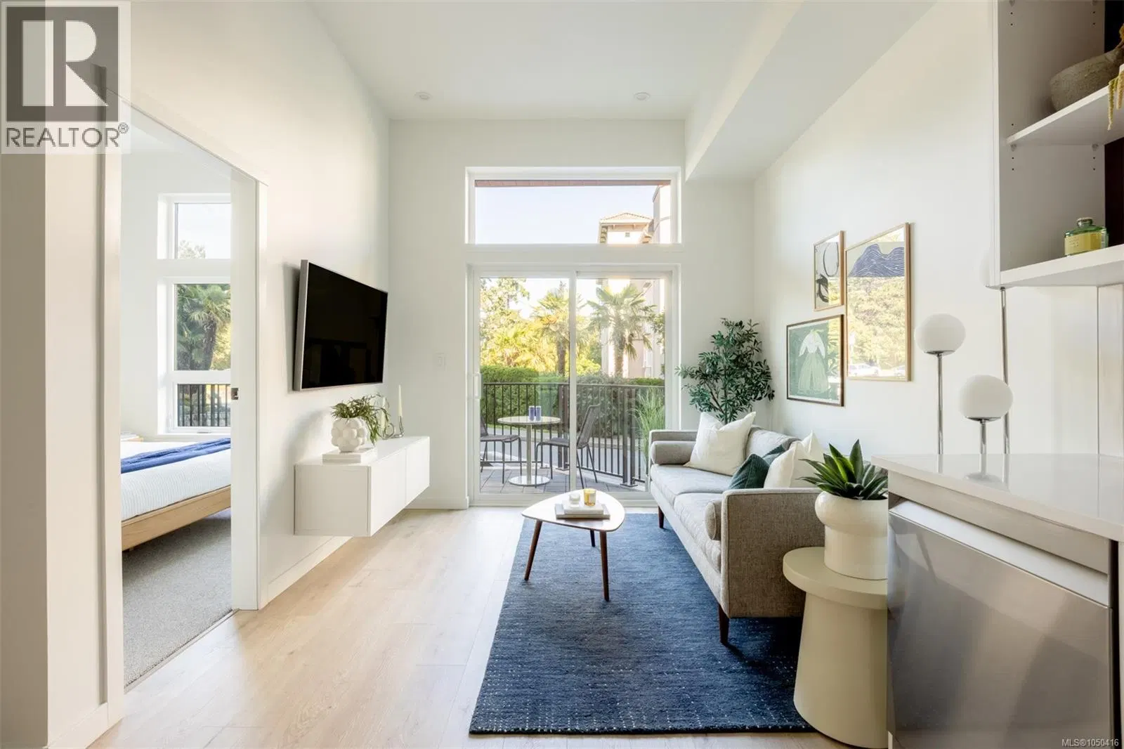Photo 2 of 17 at #206 – 1075 Tillicum Road