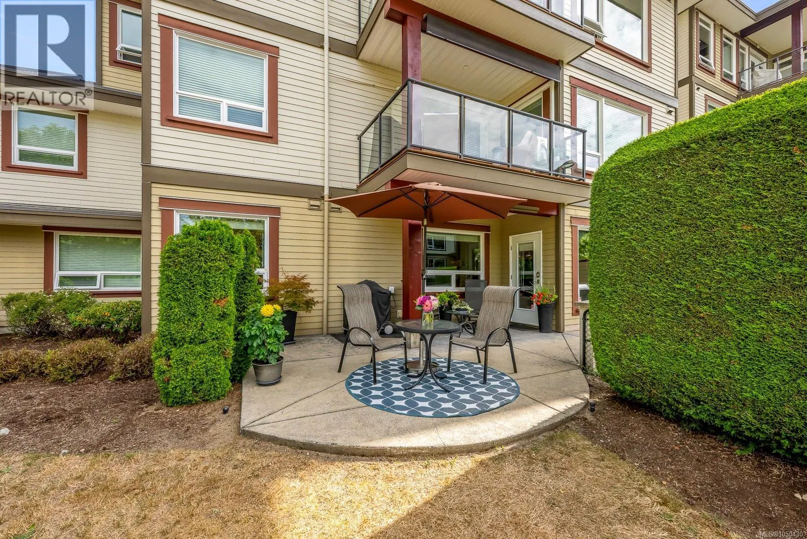 Photo 2 of 74 at #511 – 3666 Royal Vista Way