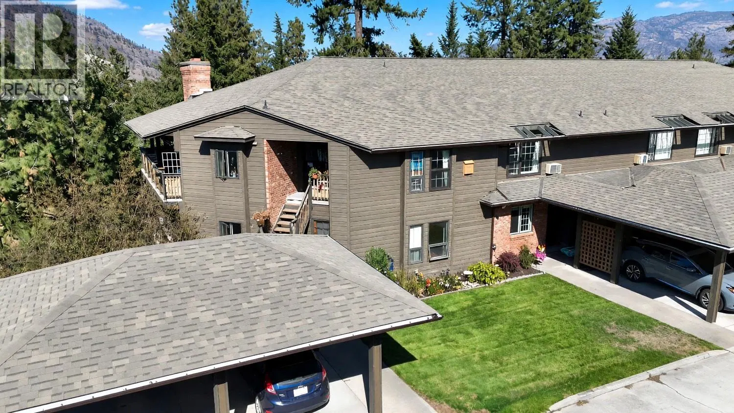 Photo 3 of 36 at #5 – 144 Sumac Ridge Drive