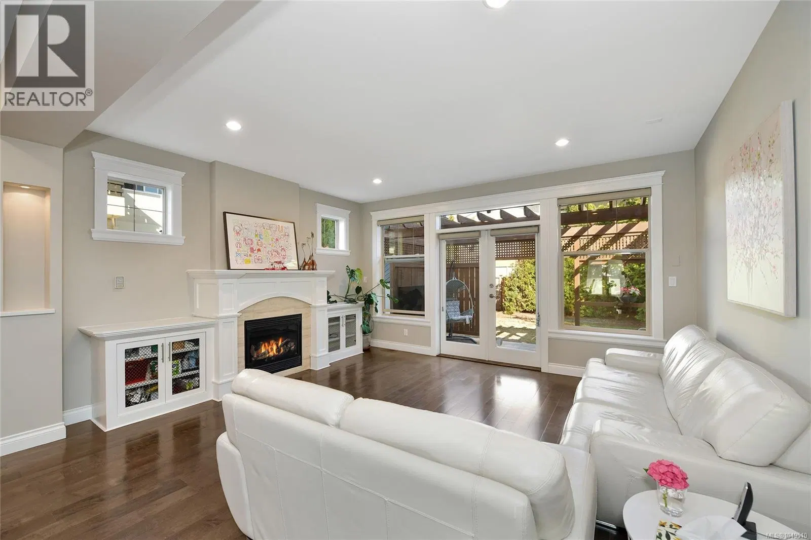Photo 4 of 65 at 1059 Clare Street