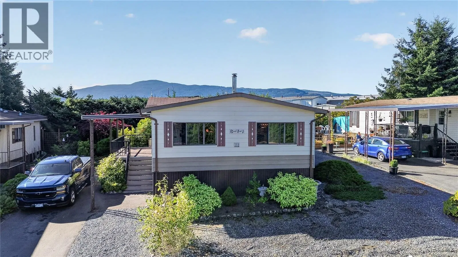 #110 – 6325 Metral Drive