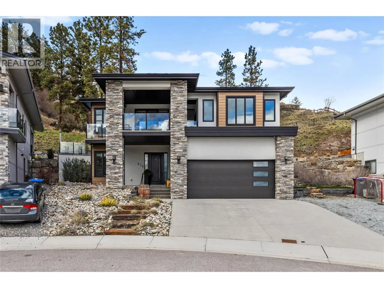 876 Boynton Place