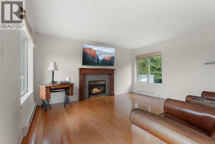 Photo 5 of 53 at 6791 East Sooke Road