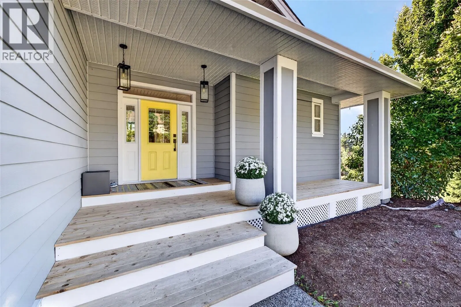Photo 5 of 68 at 2616 Warmland Place