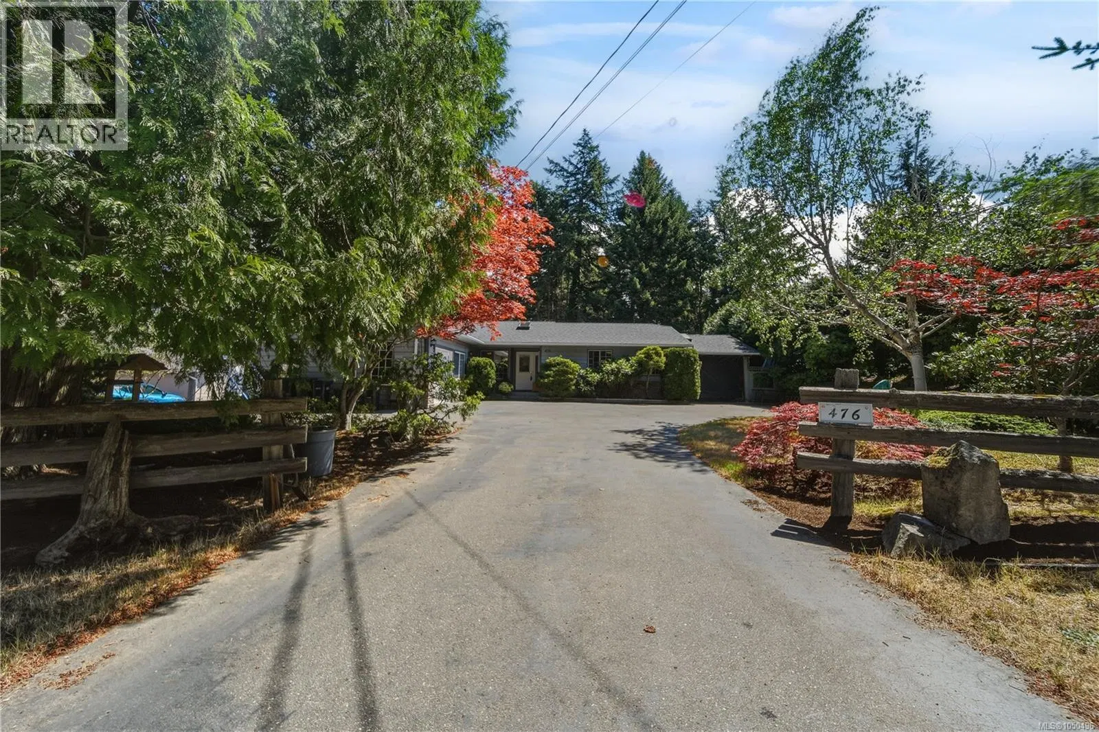 Photo 1 of 38 at 476 Qualicum Road