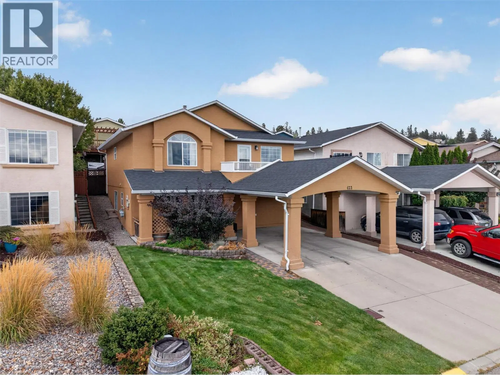 #423 – 2440 Old Okanagan Highway