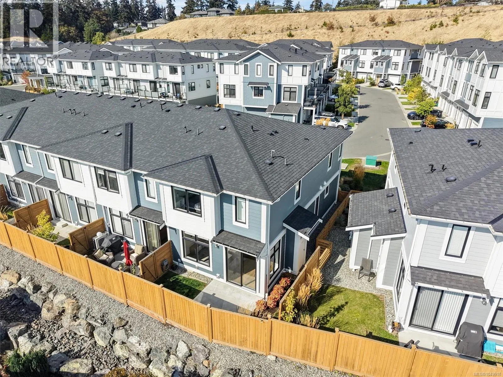 Photo 3 of 38 at #60 – 255 Caspian Drive