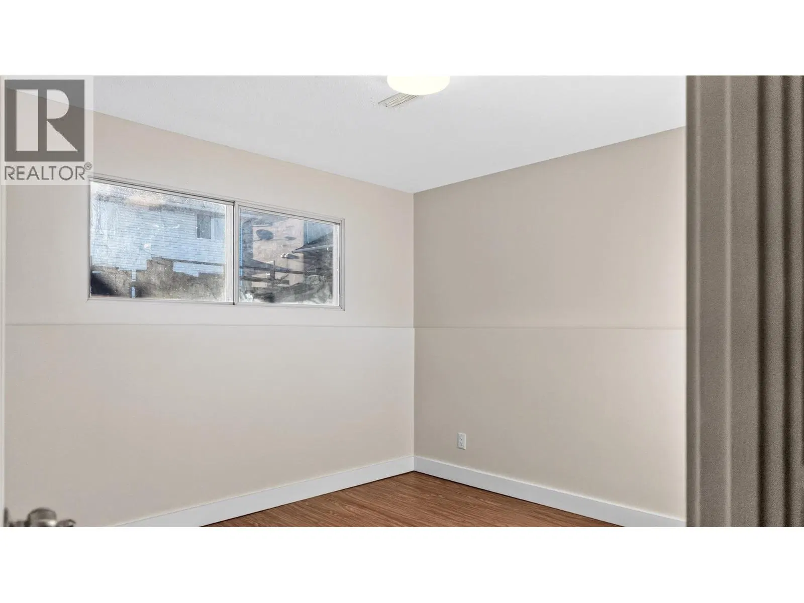 Photo 2 of 43 at #100 – 800 VALHALLA Drive