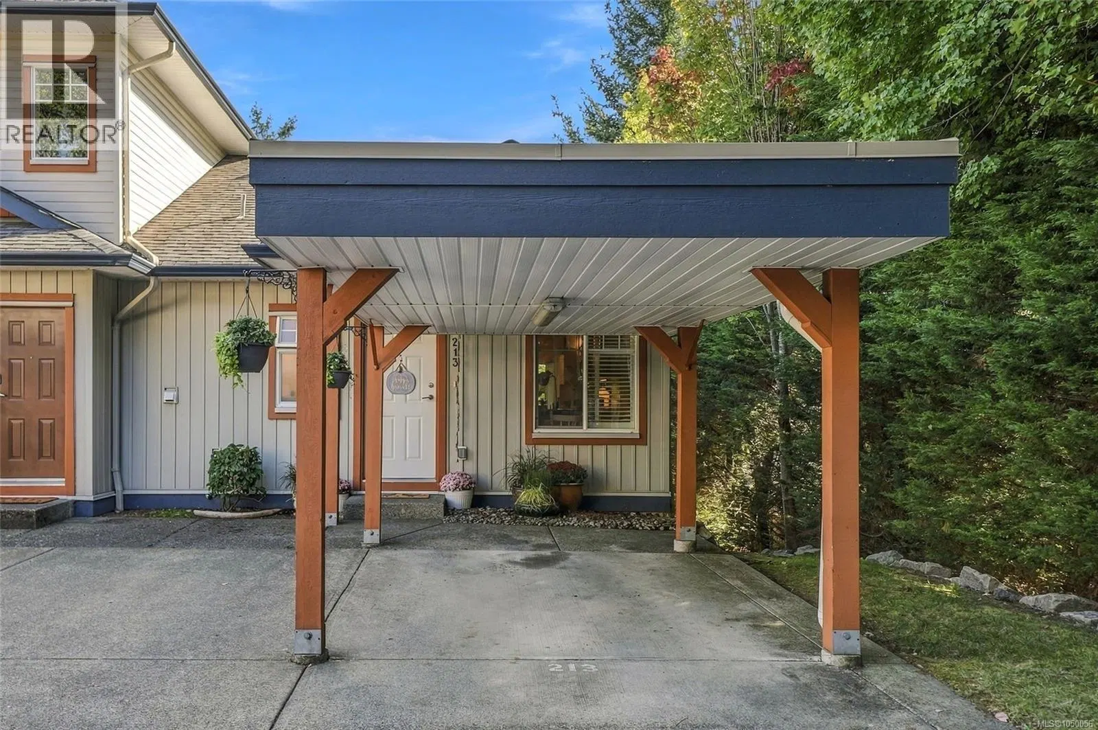 Photo 2 of 51 at #213 – 930 Braidwood Road