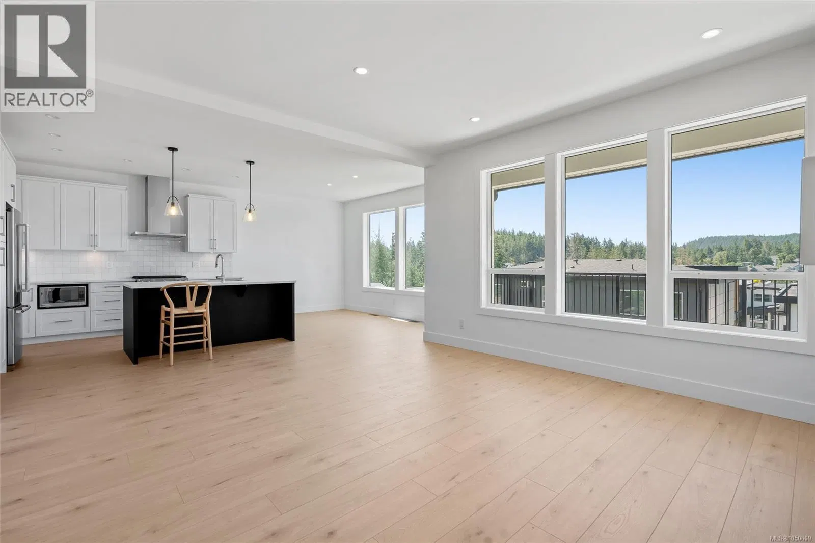 Photo 5 of 57 at 1256 Ashmore Terrace