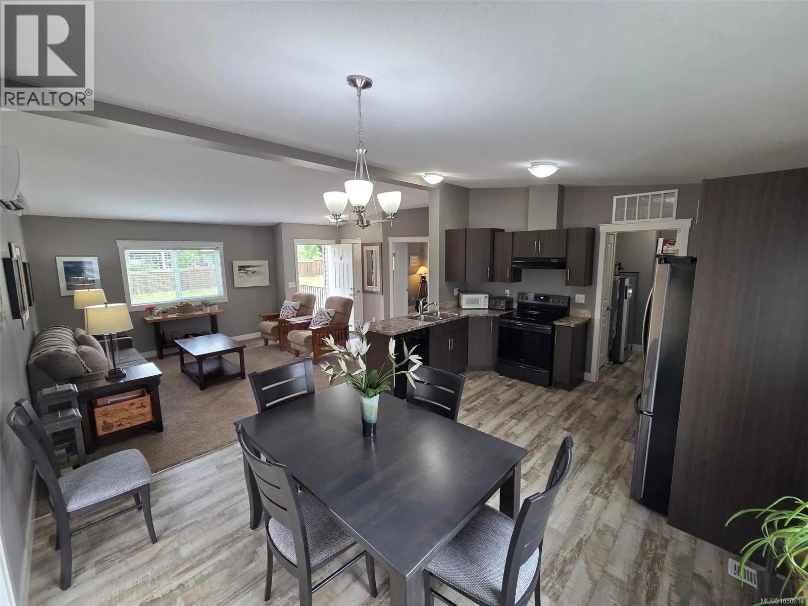 Photo 2 of 24 at #116 – 5555 Grandview Road