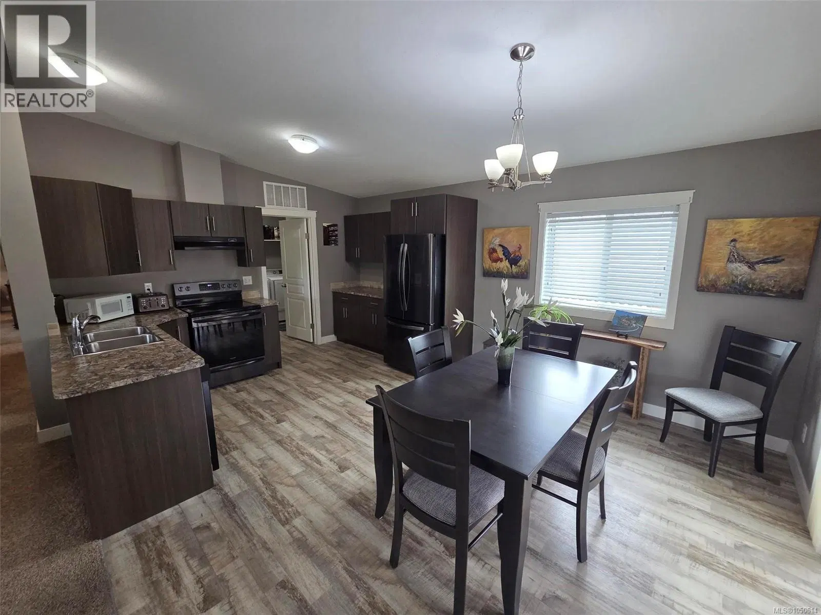 Photo 4 of 24 at #116 – 5555 Grandview Road