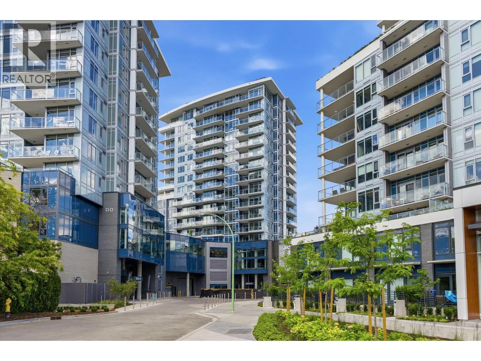Photo 3 of 80 at #503 – 3700 Capozzi Road