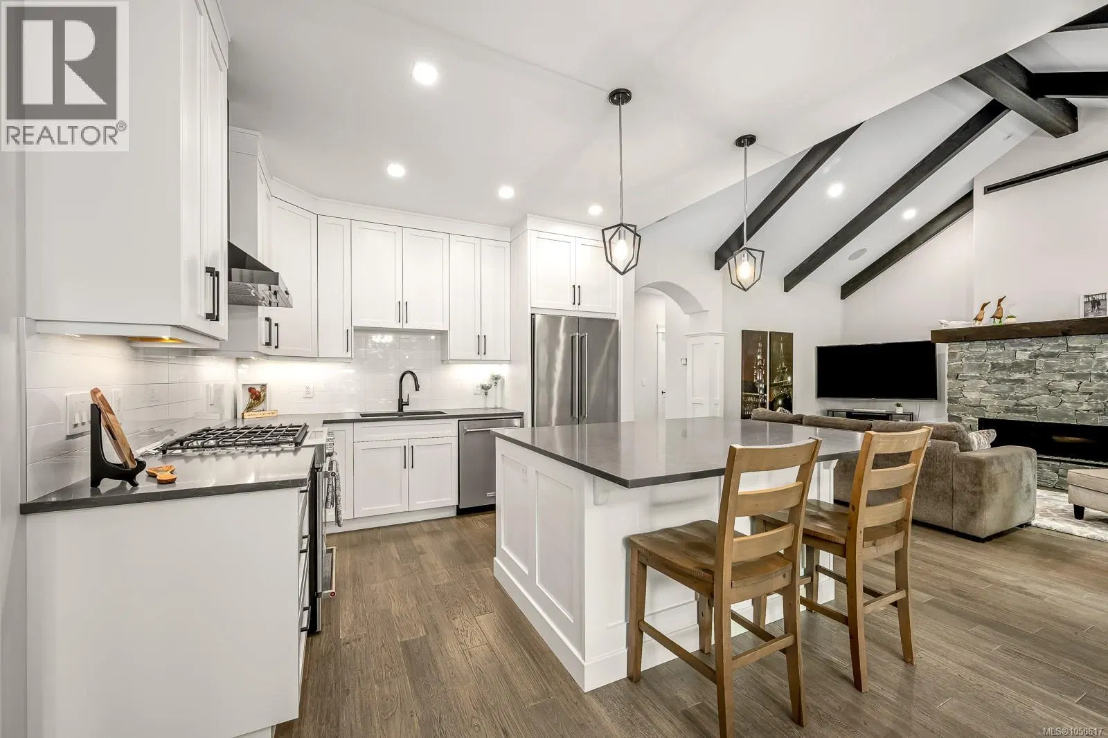 Photo 5 of 23 at #4 – 2880 Arden Road