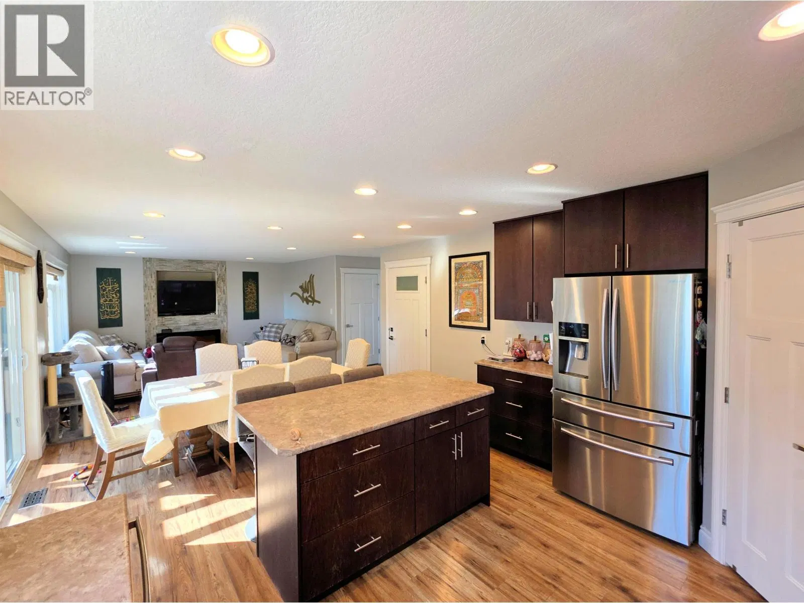 Photo 4 of 36 at 2870 GREENFOREST Crescent