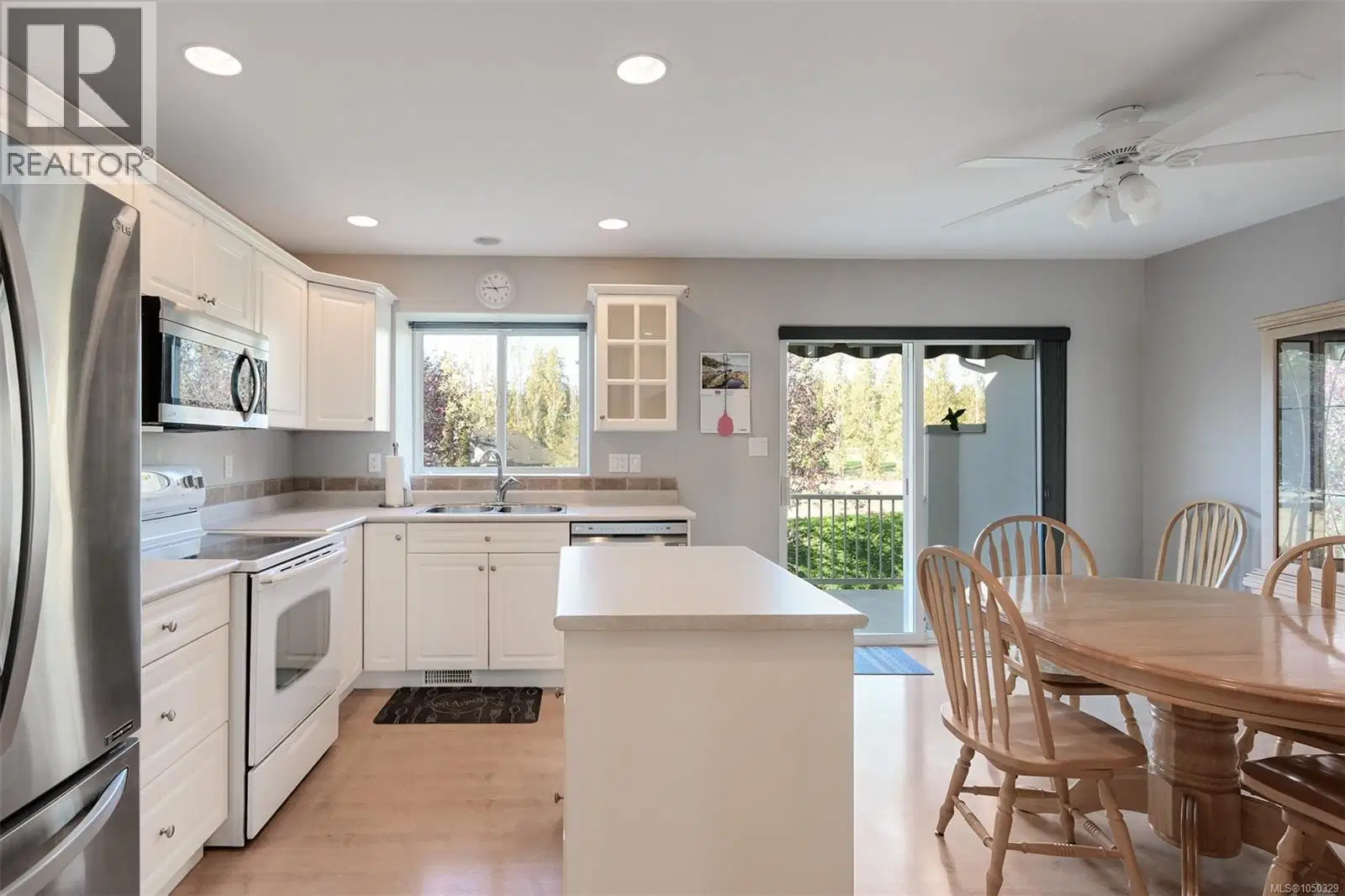 #16 – 920 Brulette Place