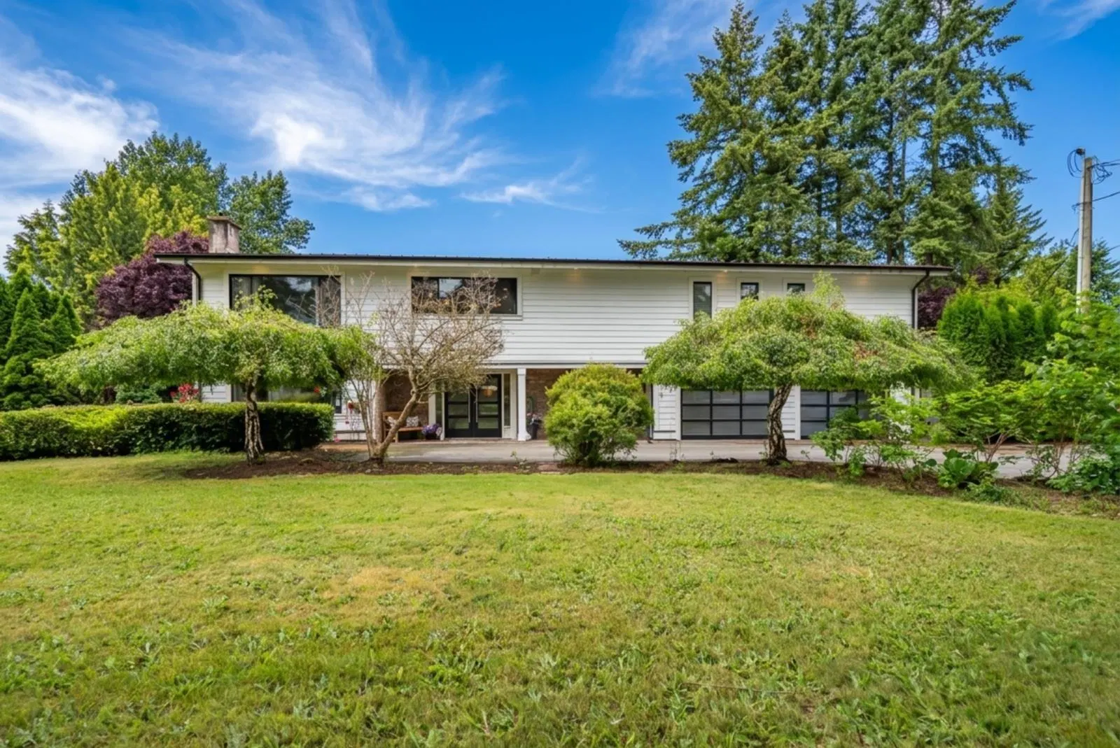 Photo 4 of 26 at 4523 240 Street