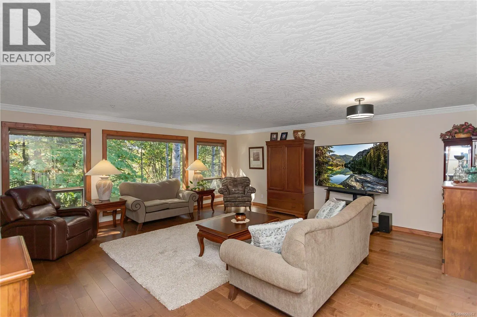 Photo 4 of 43 at #18 – 4991 Bella Vista Crescent