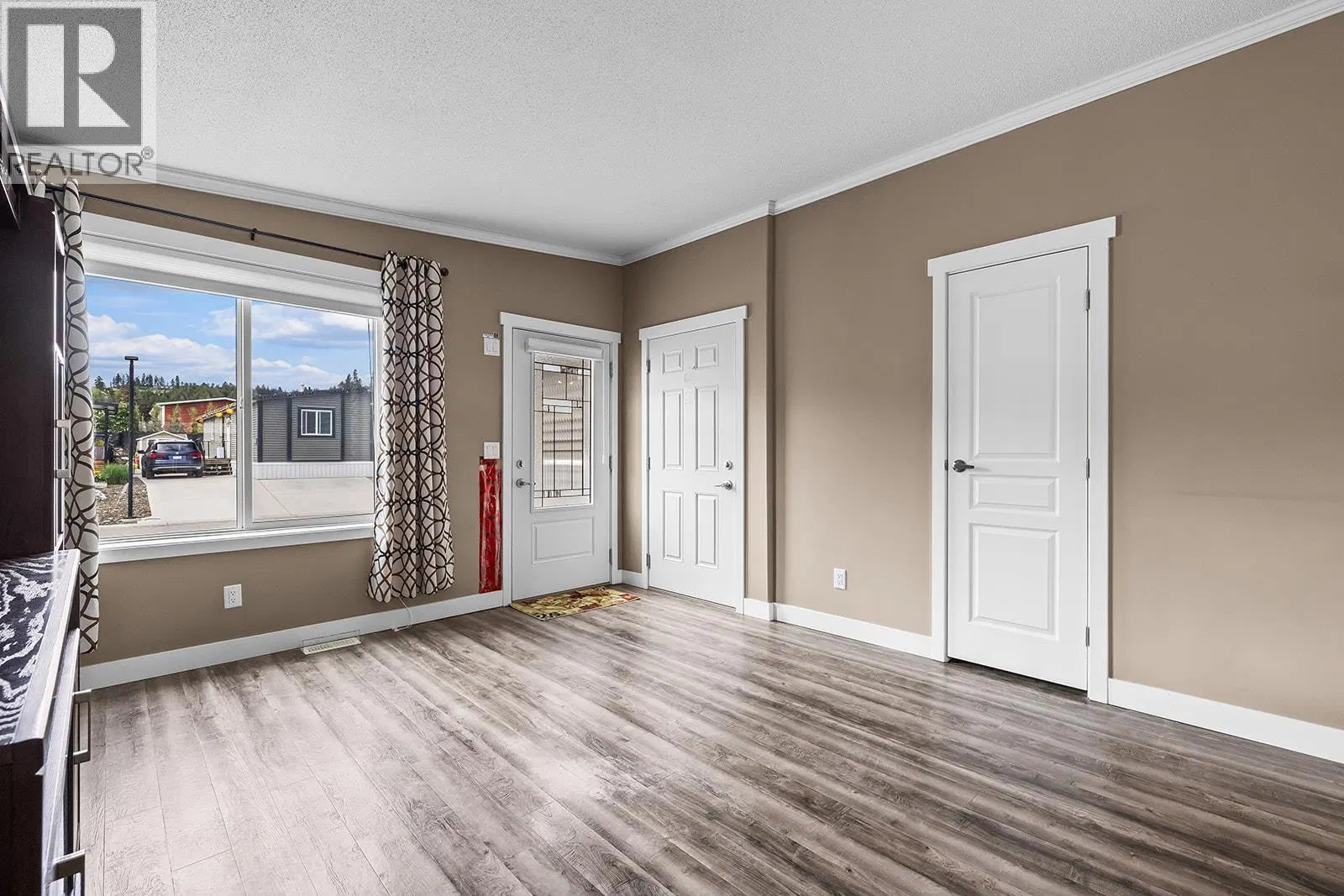 Photo 5 of 37 at #34 – 1835 Nancee Way Court