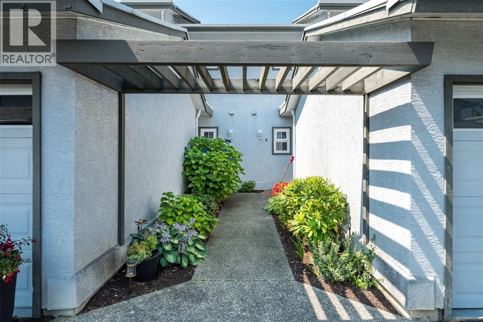 Photo 2 of 36 at #9 – 2115 Amelia Avenue