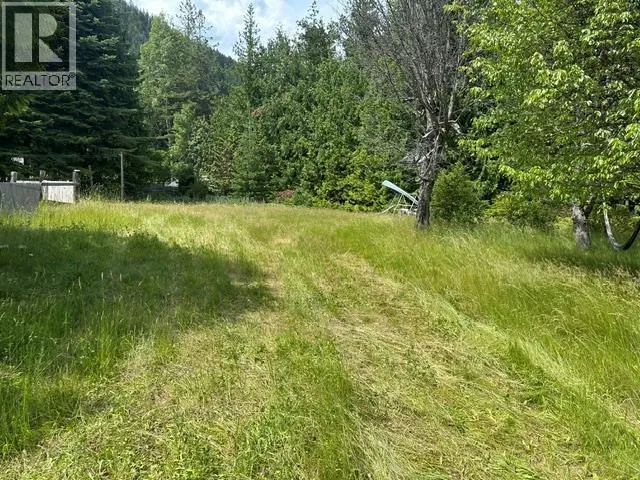 Photo 5 of 29 at 4780 Twin Bays Road