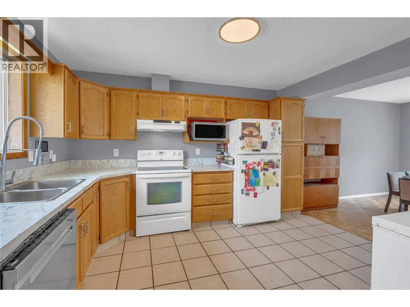 Photo 5 of 22 at #10 – 1020 Cedar Street