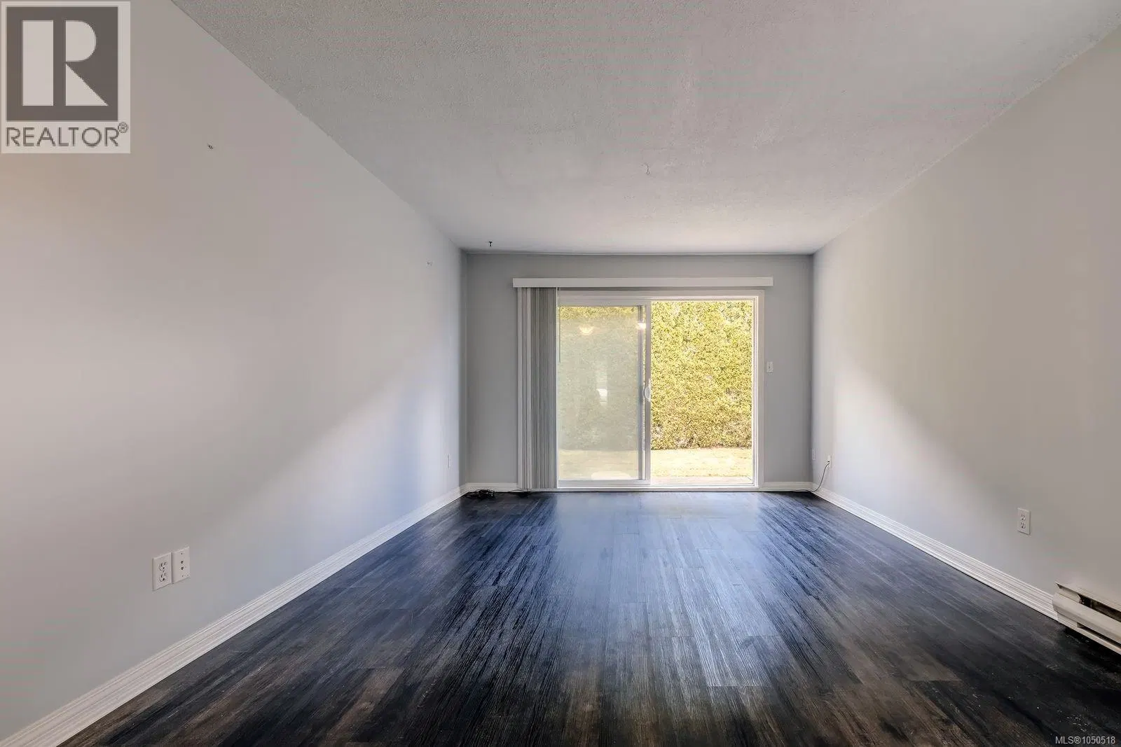 Photo 5 of 36 at #3 – 450 Gail Place