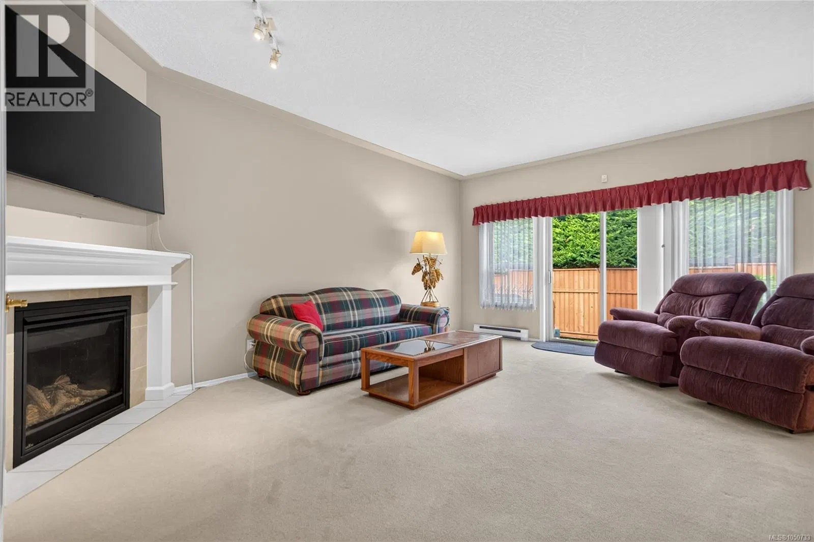 Photo 3 of 25 at #12 – 1288 Tunner Drive