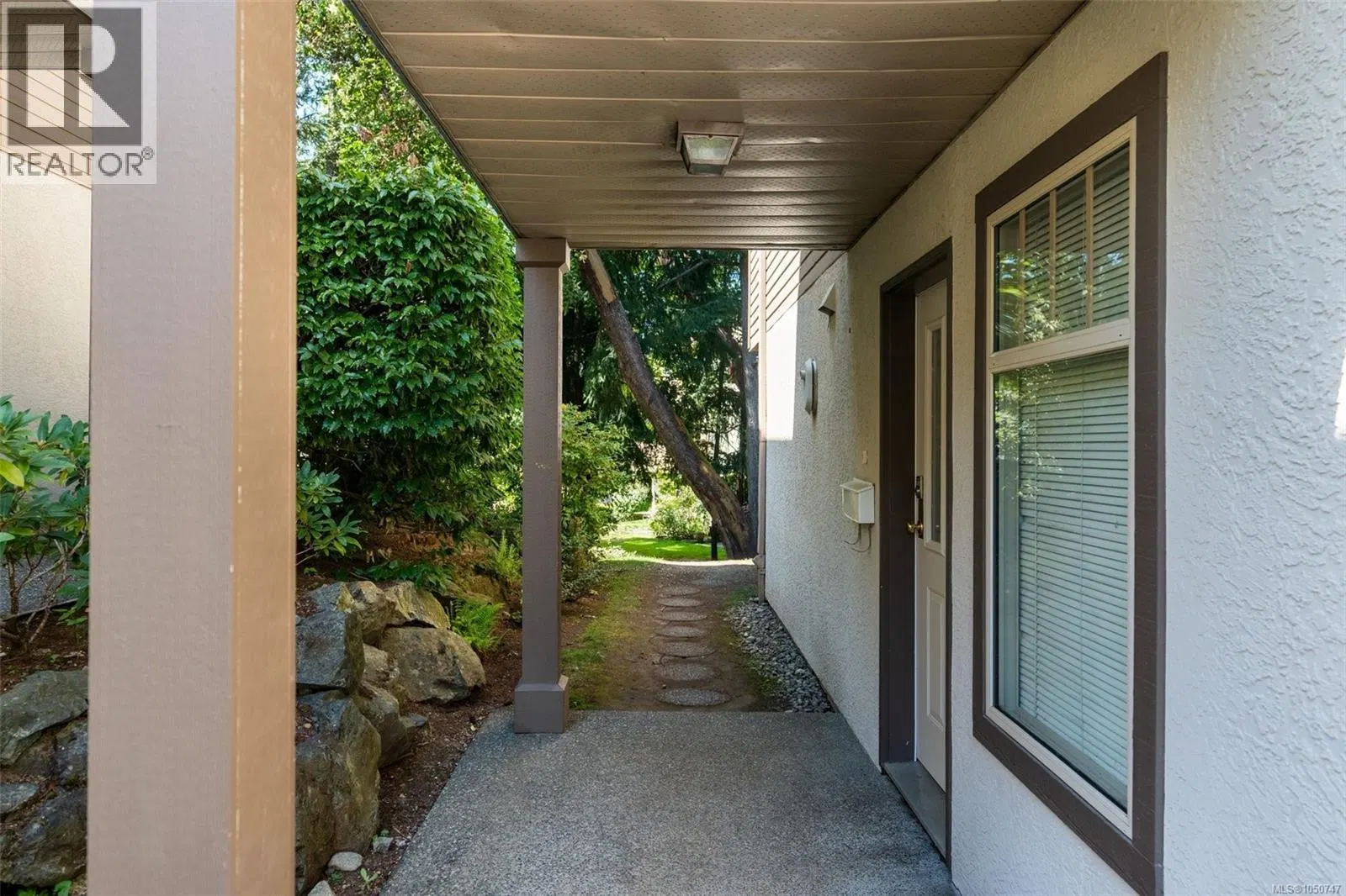 Photo 4 of 69 at #604 – 288 Eltham Road