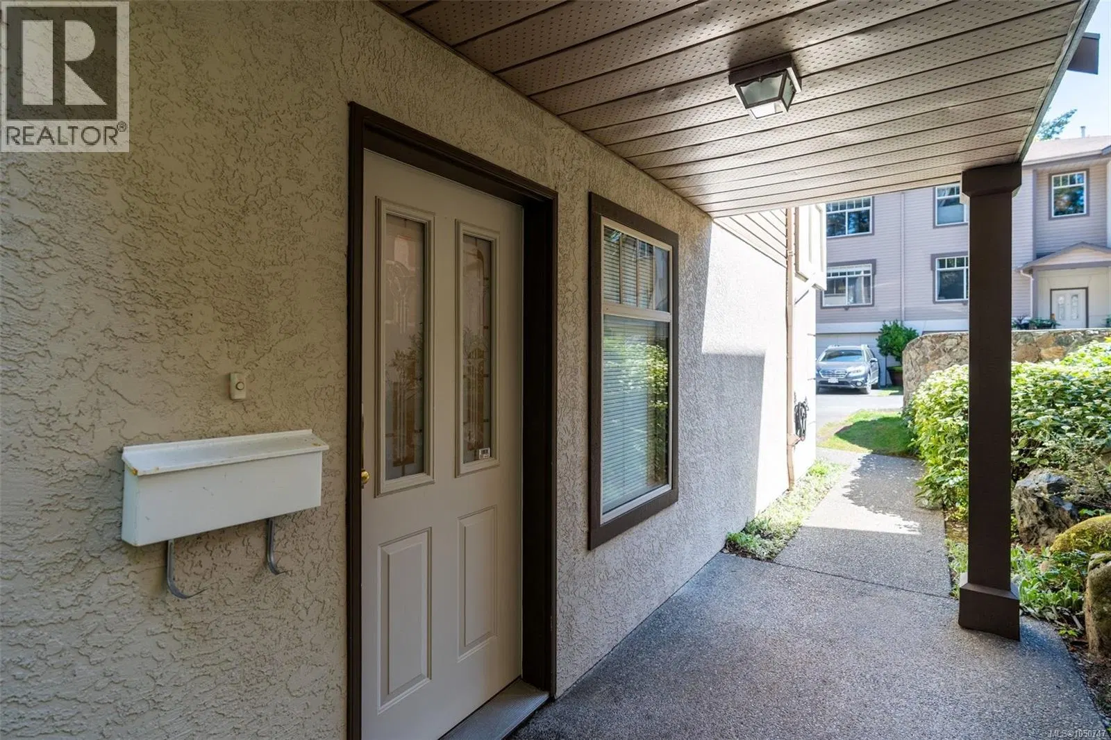 Photo 5 of 69 at #604 – 288 Eltham Road