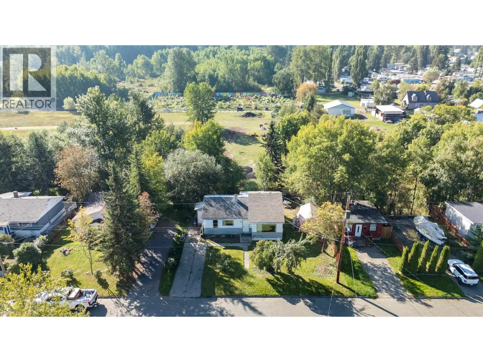 1161 CUDDIE Crescent