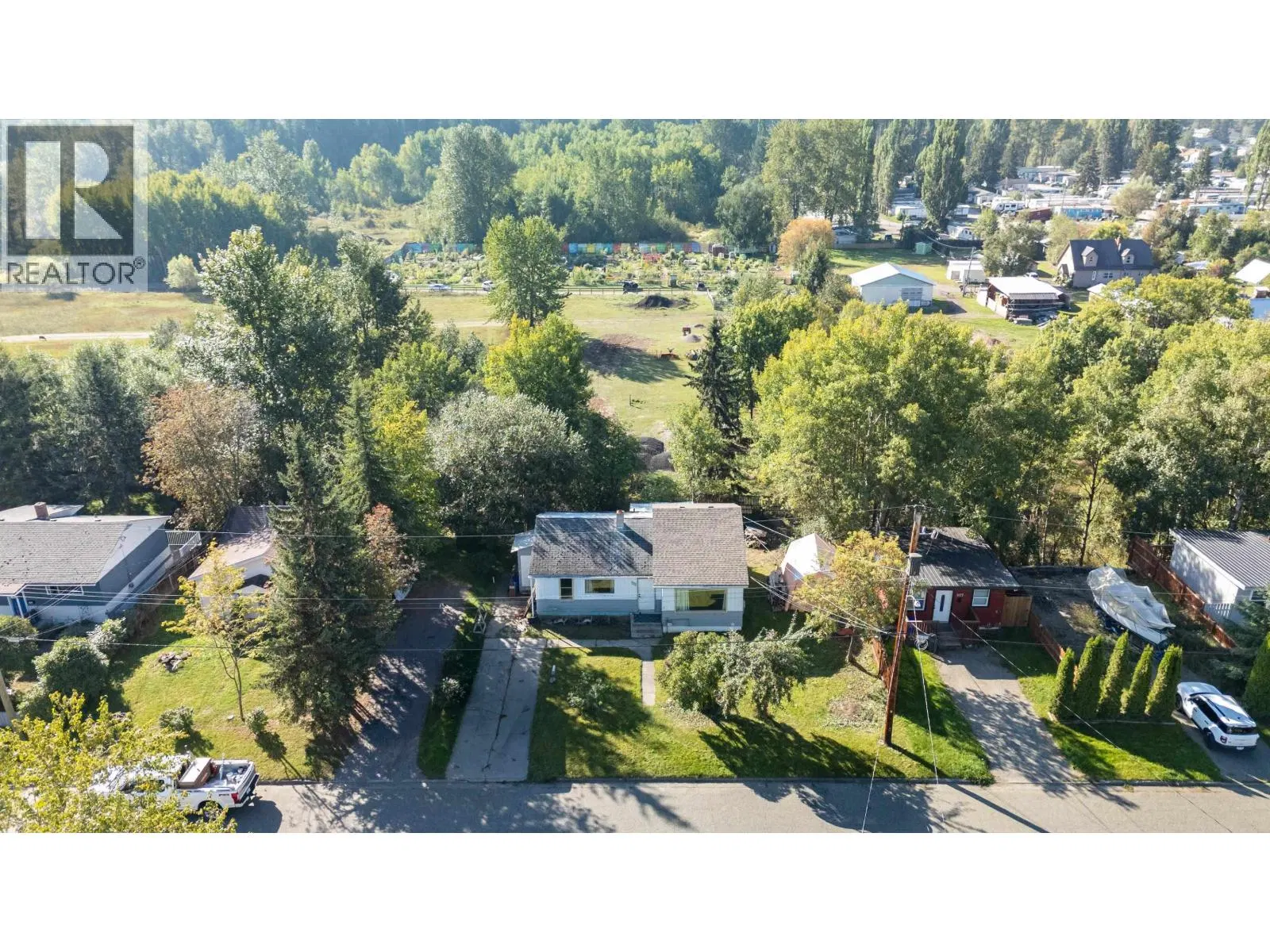 1161 CUDDIE Crescent