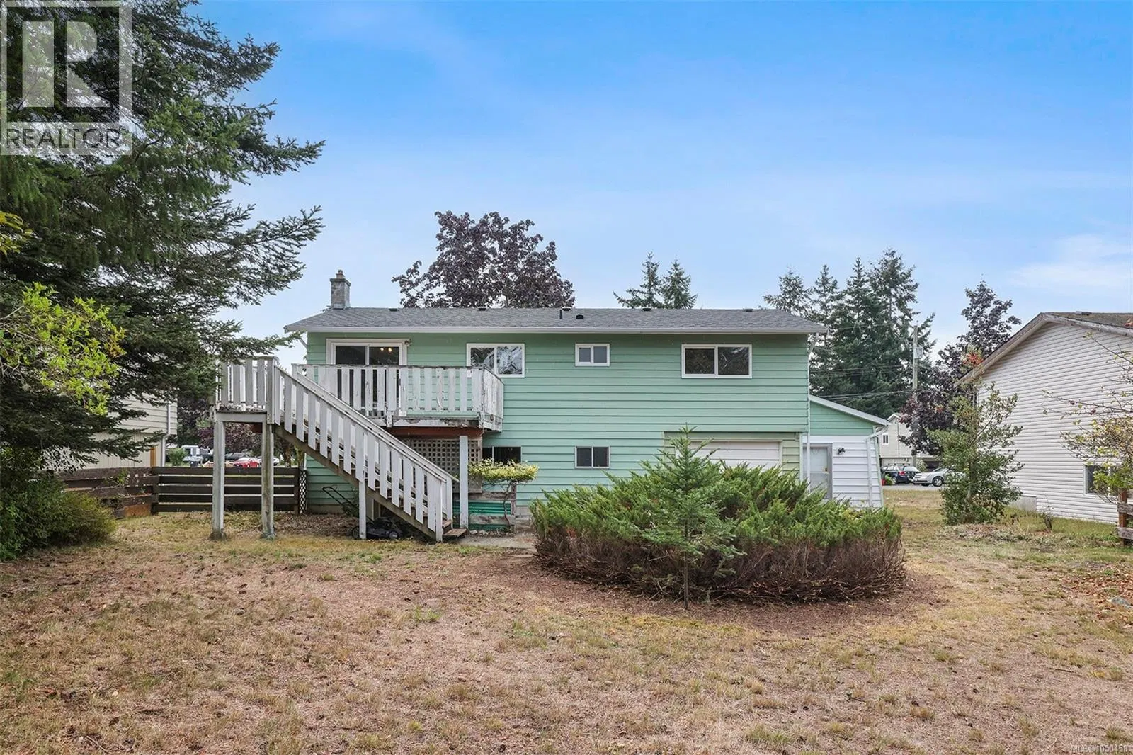 Photo 3 of 30 at 1456 Dogwood Avenue