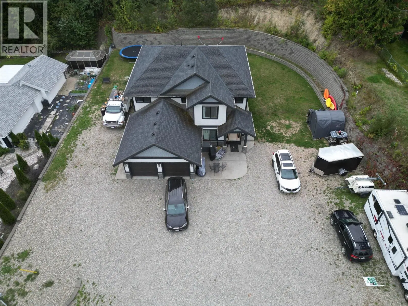 Photo 3 of 58 at 2446 Centennial Drive