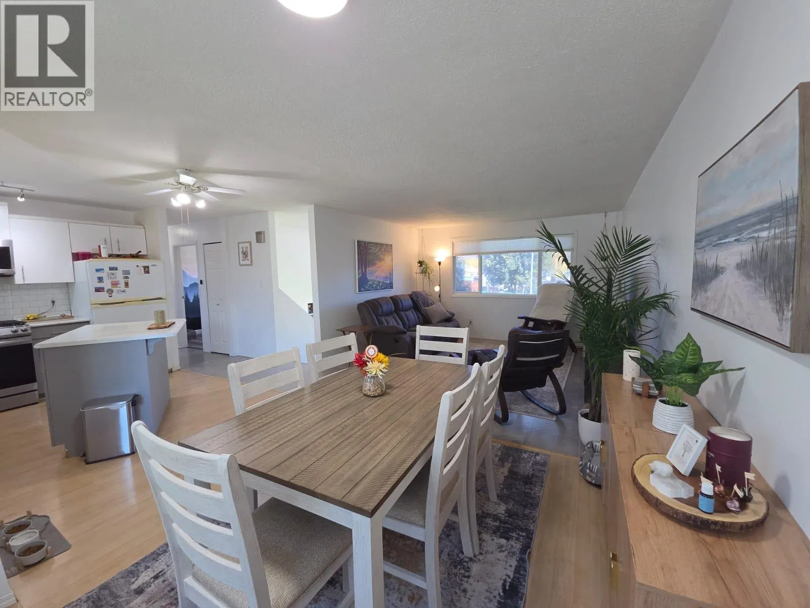 Photo 5 of 62 at 4909 45 Street