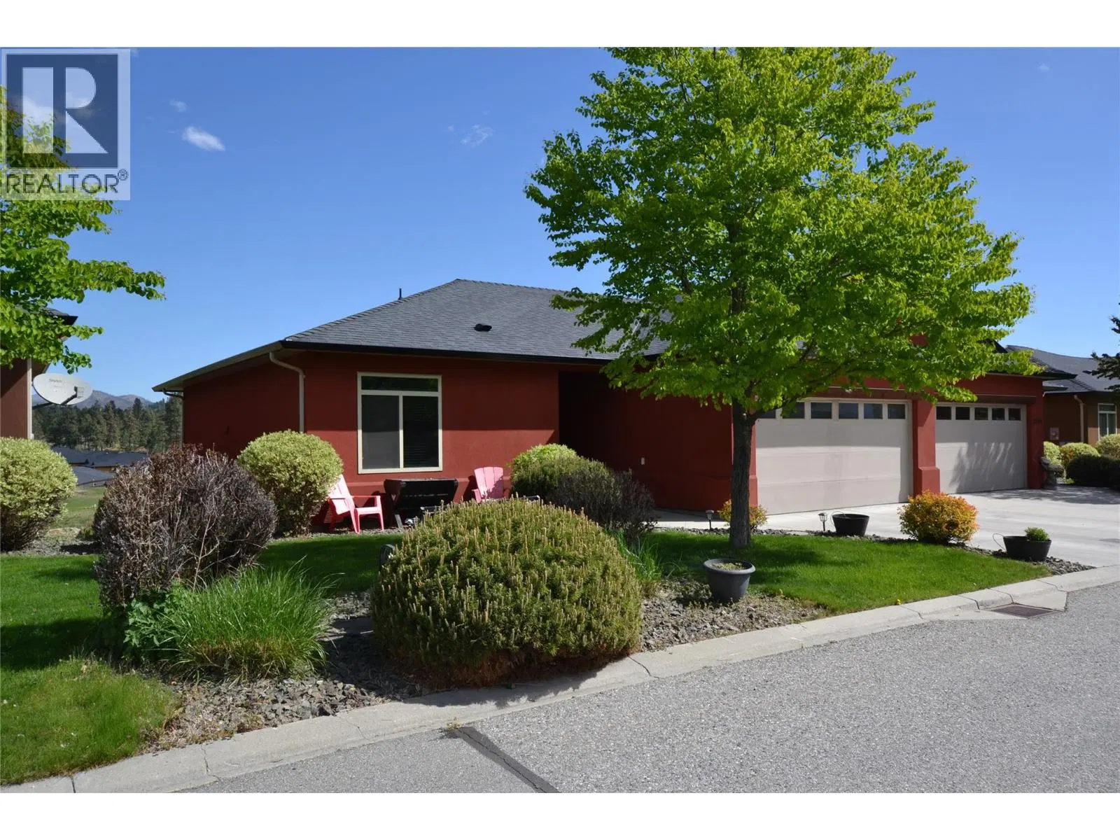 Photo 1 of 24 at 2148 Serrento Lane