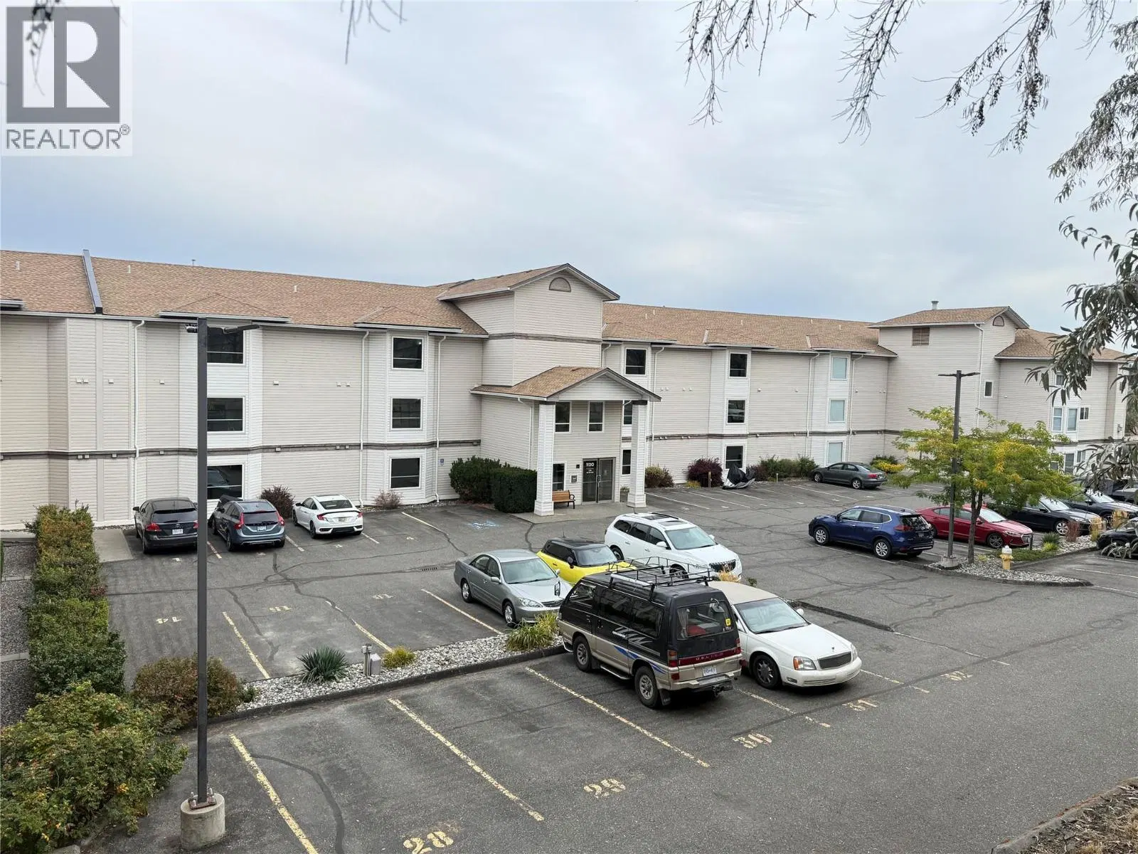 Photo 2 of 35 at #314 – 1120 Hugh Allan Drive