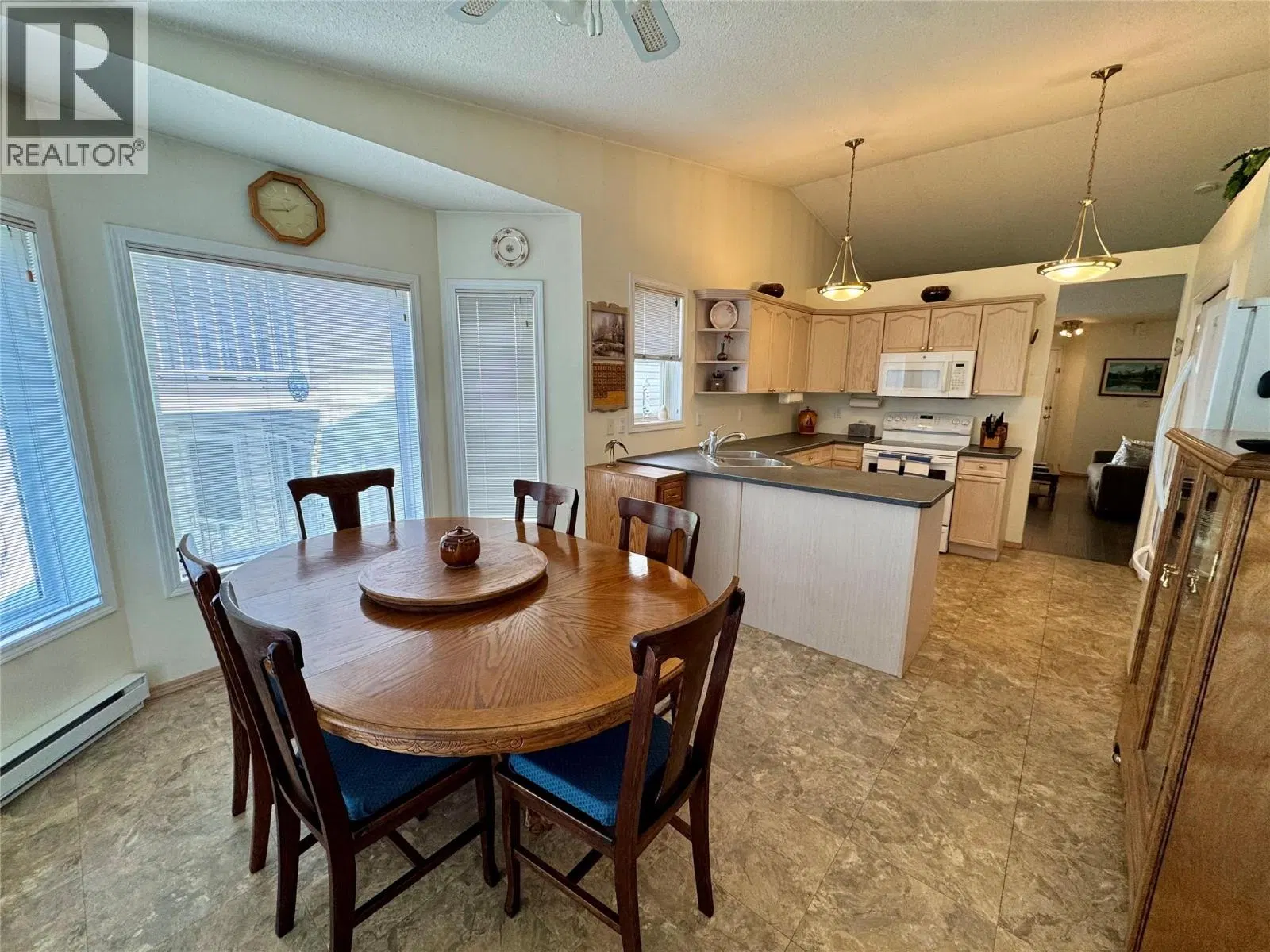 Photo 4 of 20 at #4 – 7559 Columbia Avenue