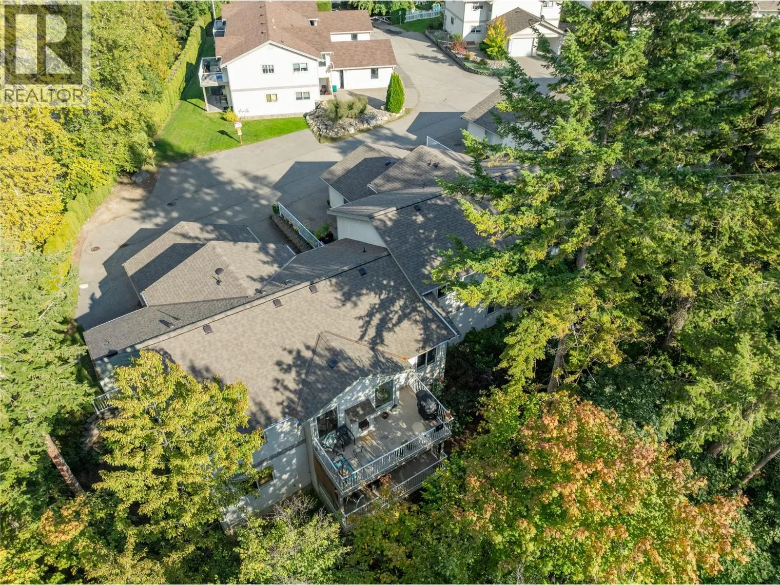 Photo 3 of 32 at #32 – 171 17 Street