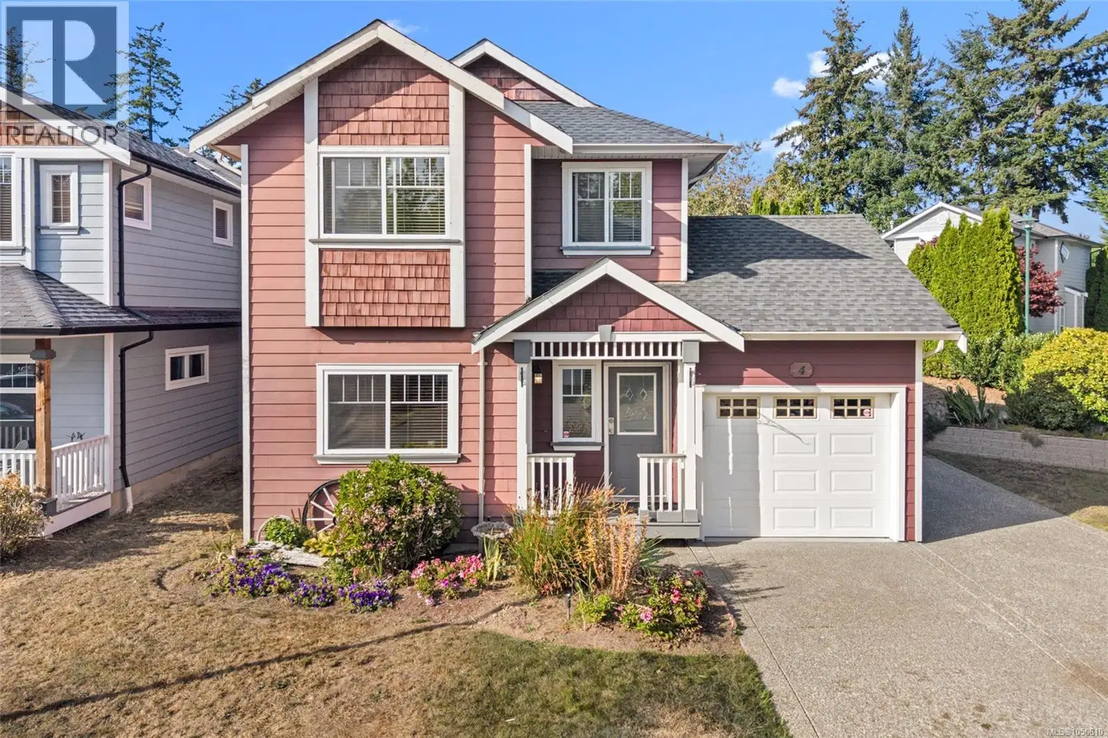 4 Newstead Crescent