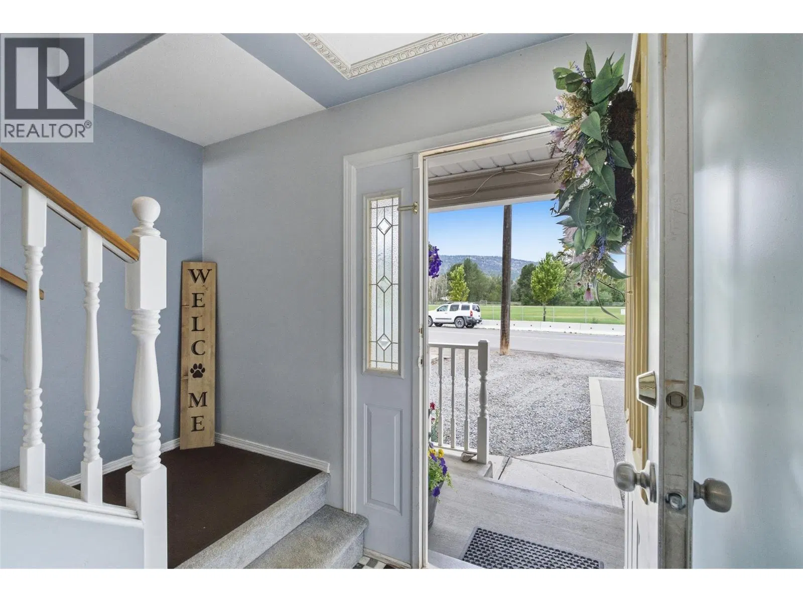 Photo 4 of 54 at 1376 Voght Street