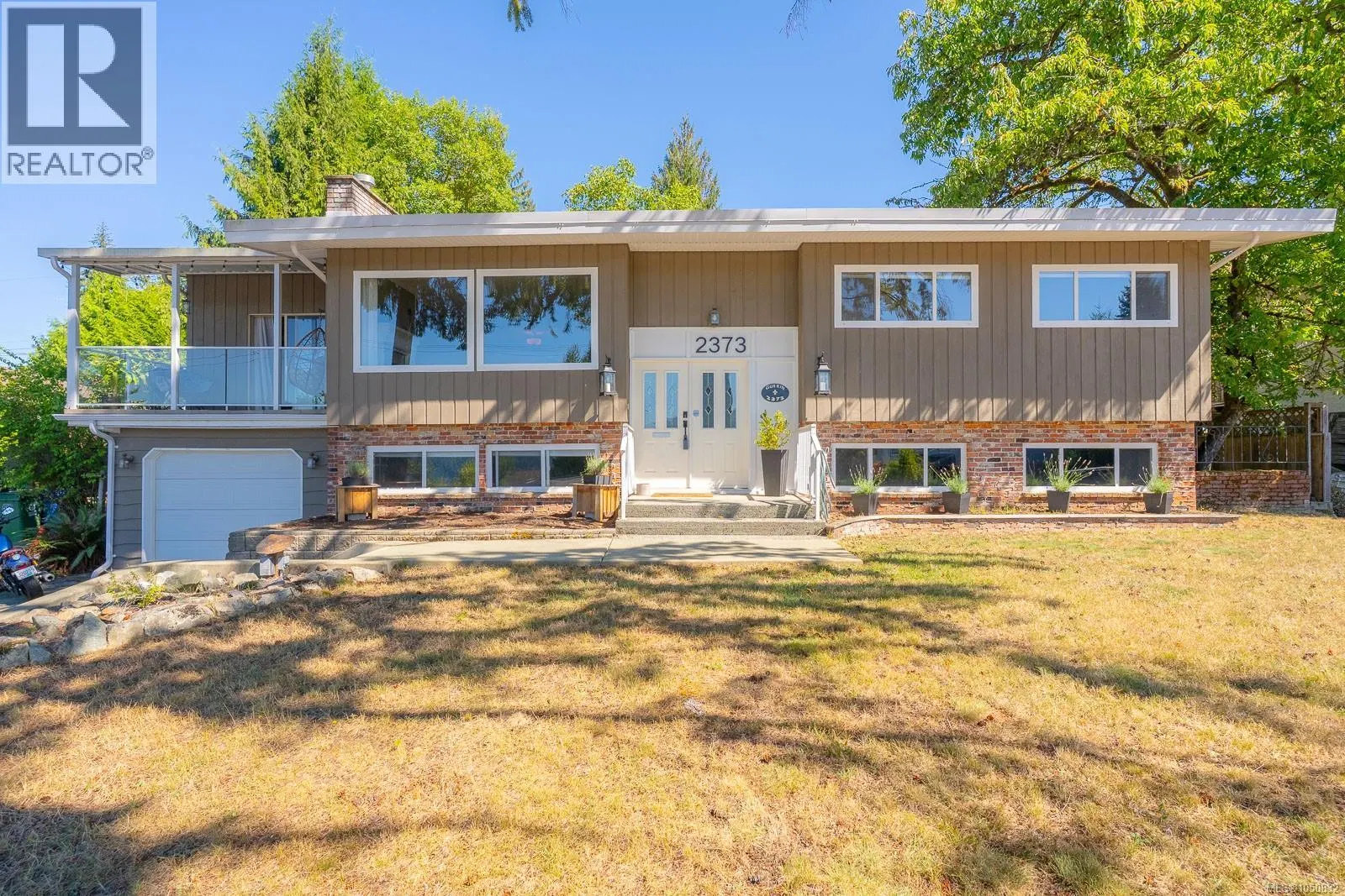 Photo 2 of 56 at 2373 Anderson Avenue