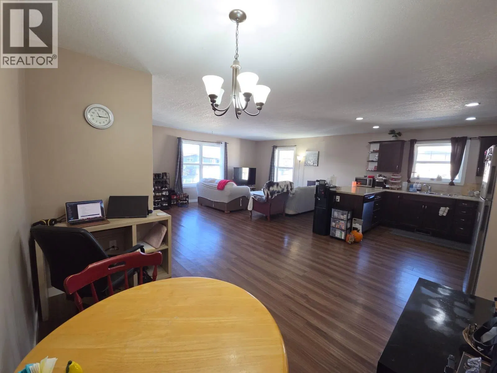 Photo 5 of 52 at 4608 50 Avenue