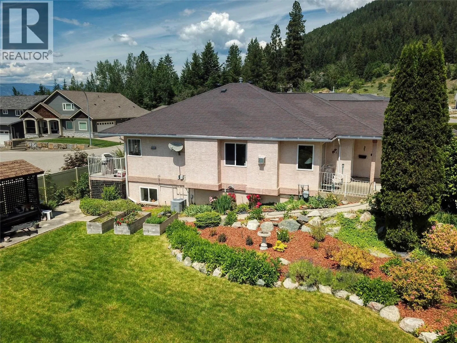 Photo 3 of 39 at #7 – 420 20TH  N Avenue