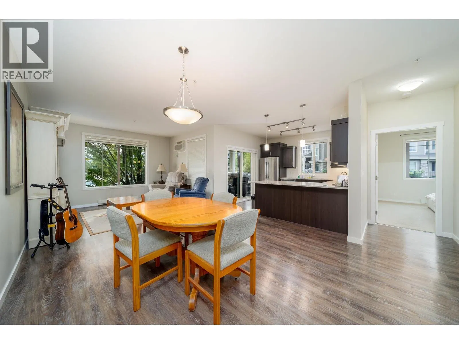 Photo 2 of 48 at #104 – 3733 Casorso Road